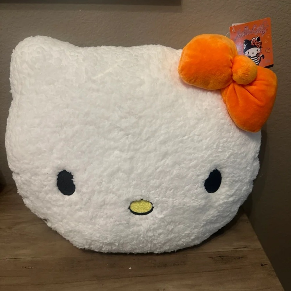NEW! Hello Kitty Orange Bow Pillow